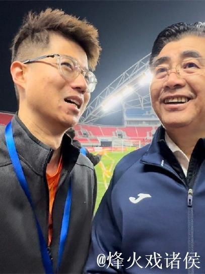 上他红军少打1人?40万周薪头牌半场0射正!过人0成功+15次丢球权 上他红军少打1人?40万周薪头牌半场0射正!过人0成功+15次丢球权